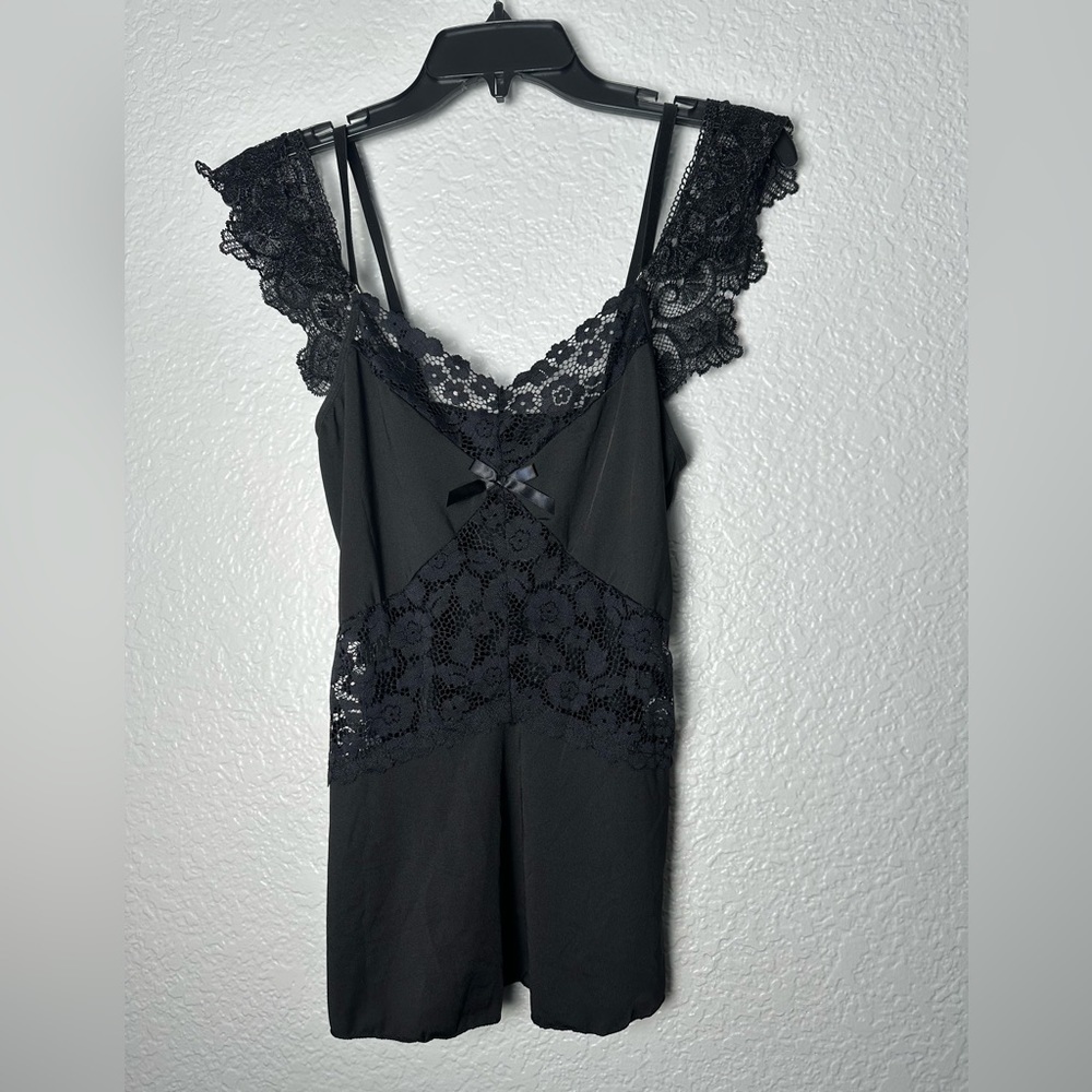 NWOT Amazon Black Lace Intimate Top and Bottom